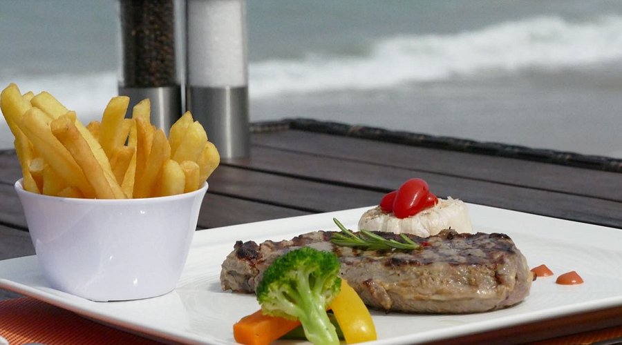 Elegant outdoor dining setup at Gonu Bar & Grill Top Restaurants in Dubai