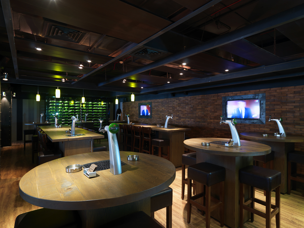 Chef at Loca preparing a dish Top Restaurants in Dubai